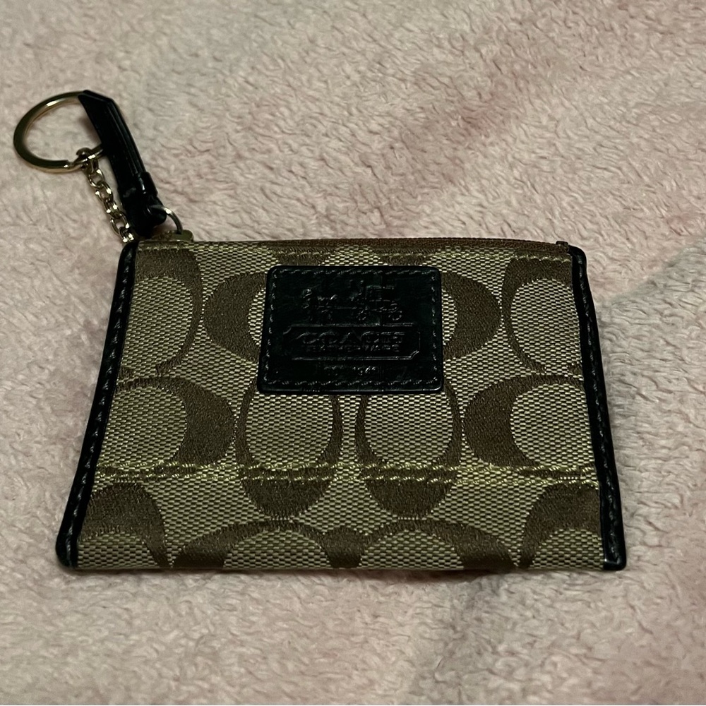 Coach Khaki Signature Jacquard Zip Card Case Keychain Unisex Black Leather Logo